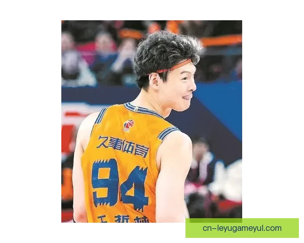 王哲林再战广东直言季后赛卫冕